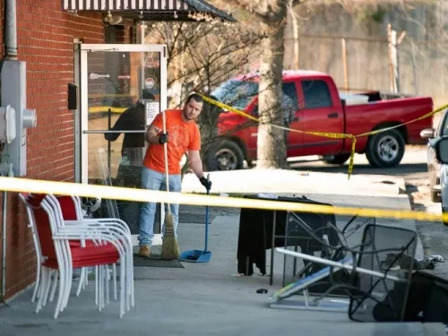Tiroteo en bar deja 2 muertos y 7 heridos en EU
