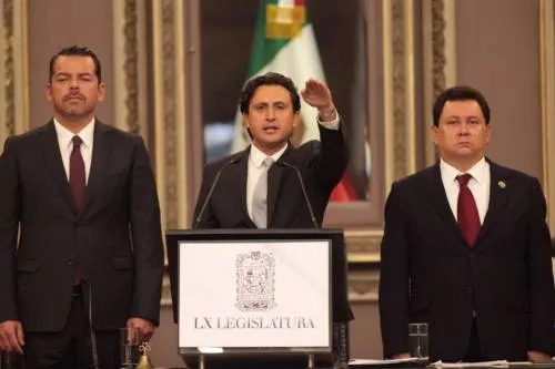 Jugando a la pirinola