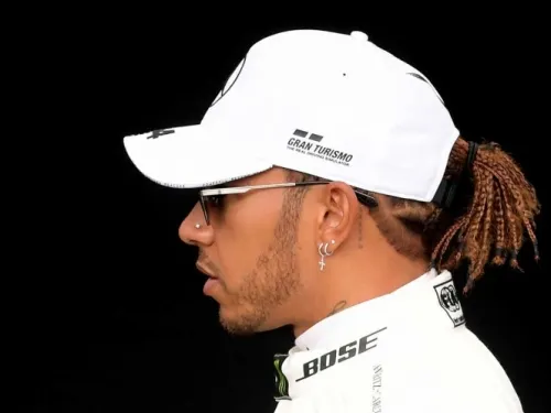 Hamilton tranquiliza sobre su salud ante temores por coronavirus