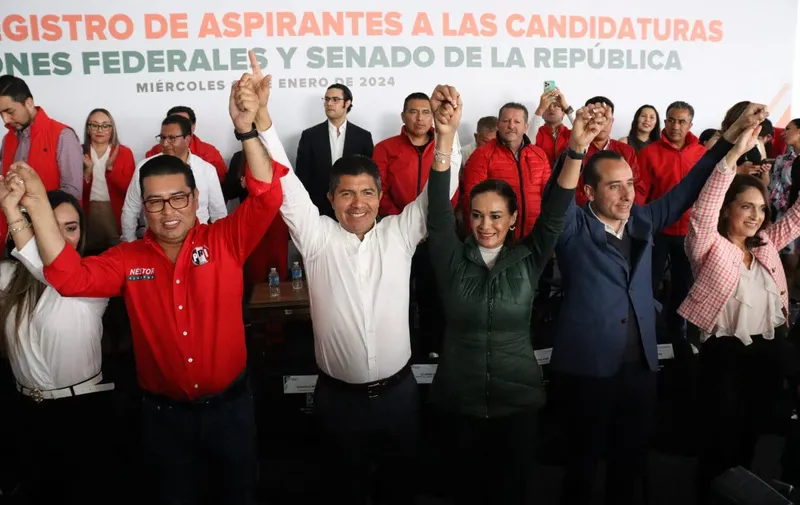 Lalo Rivera afirma que en Morena hay promoción simulada