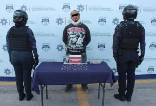 Detuvo policía municipal de Puebla al “Tazmania”, probable multiasaltante del transporte público