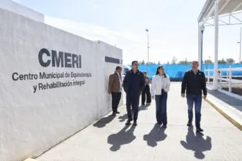 MariElise Budib y Enrique Ibarrondo director del CRIT recorrieron instalaciones del CMERI