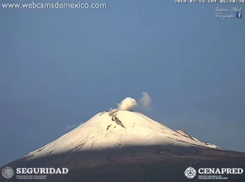 El Popocatépetl es monitoreado las 24 horas al día: Protección Civil Estatal