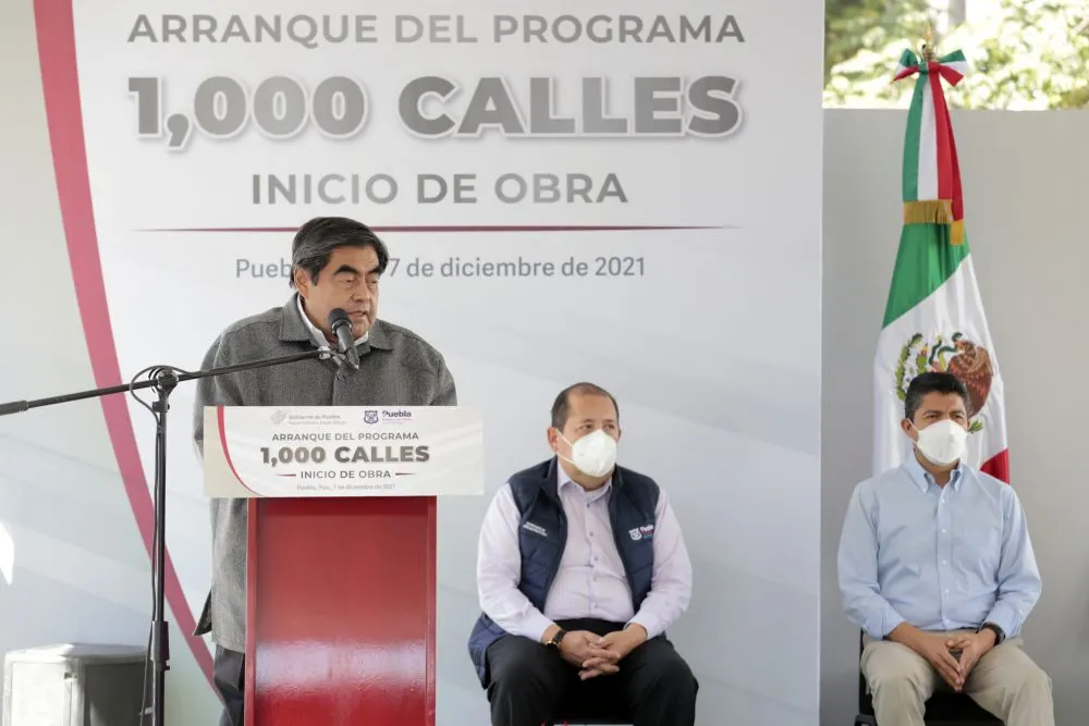 Arranca programa del estado y la capital para pavimentar mil calles