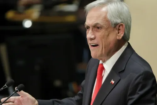 Tras protestas en Chile, Piñera pide la renuncia de todos sus ministros