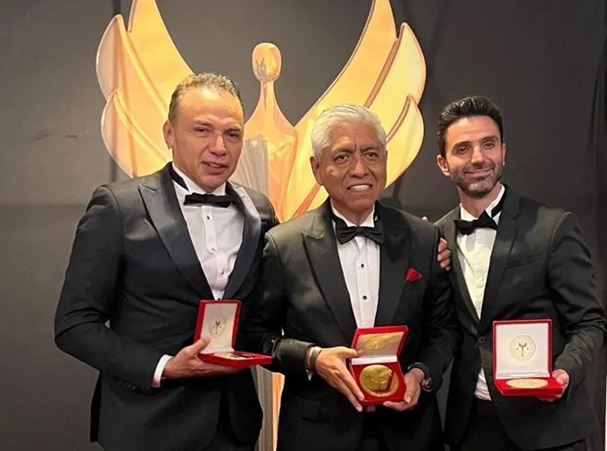javier-sanchez-galicia-napolitan-victory-awards