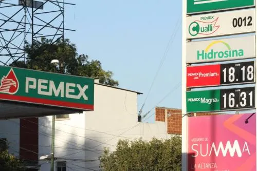 Hacienda mantendrá subsidios a gasolinas en 2017 y 2018