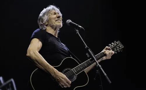 Roger Waters dará concierto en México en escenario 360°