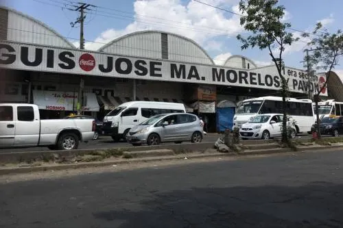Ayuntamiento se lava las manos en actividades ilícitas en mercados, responsabiliza a la FGE