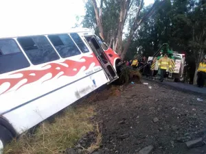 Reportan al menos 17 heridos luego de accidente vial en Tláhuac