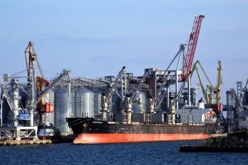 Tres puertos de Ucrania son desbloqueados para exportar granos