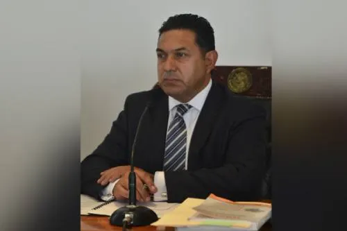 Hombres armados asaltan casa de magistrado del TEEP