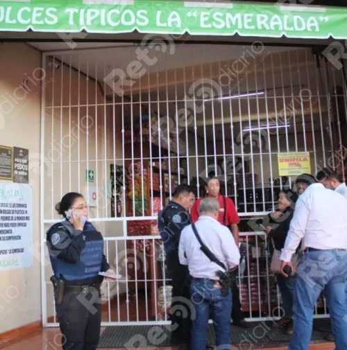 A balazos asaltan dulcería en el bulevar 5 de Mayo