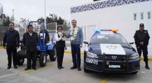 Entrega RMV títulos de propiedad y apoyos al campo