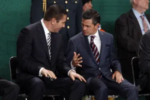 Un Moreno Valle nervioso recibe primera visita de Enrique Peña Nieto en Puebla