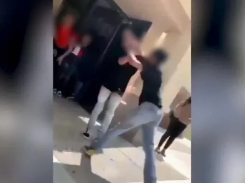 Niño de 13 años muere tras pelea con compañeros de clase