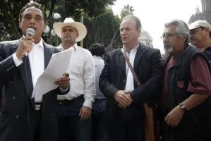 Realizan juicio ciudadano en contra del gobierno estatal