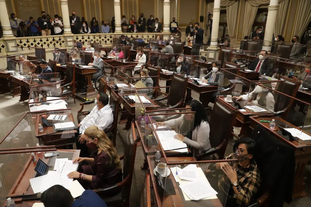 Reforma electoral , para el país y para Puebla (¿Un congreso local sin pluris ?)