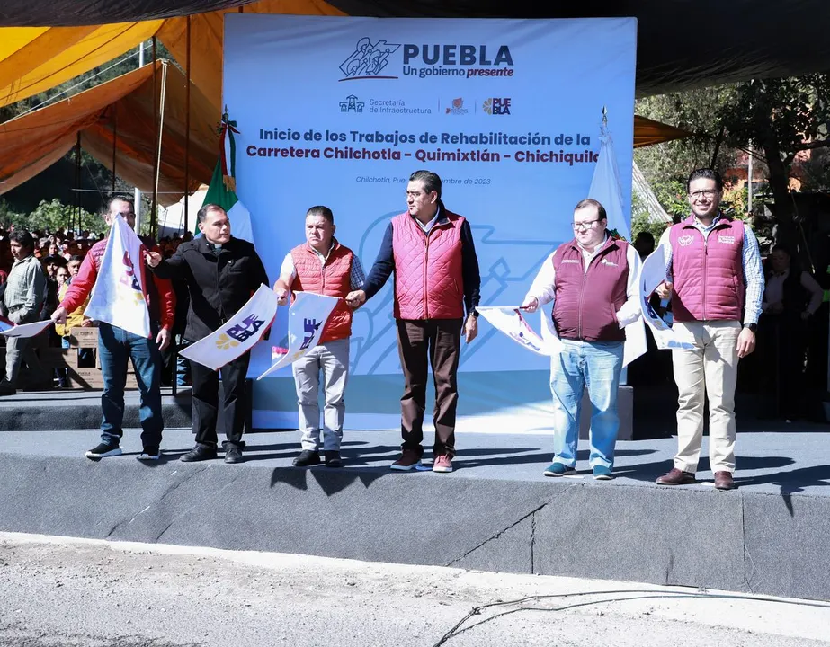 Gobierno Puebla Carretera Chilchotla Quimixtlan Chichiquila