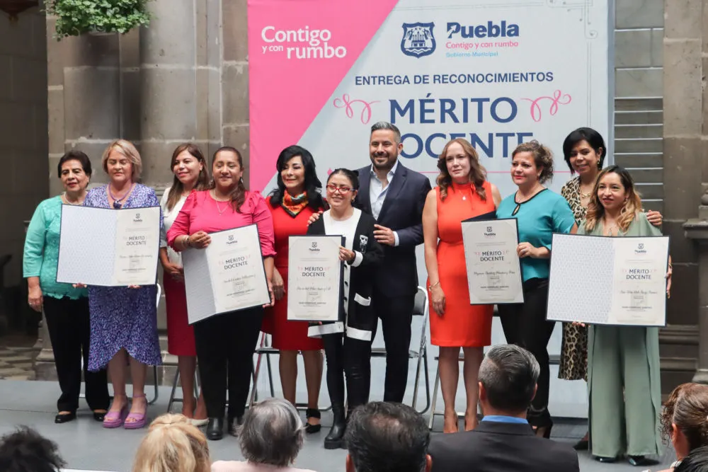 Reconocimientos al Mérito Docente