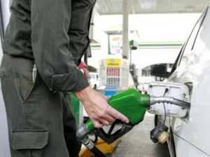 Precios de gasolina y diesel para marzo, más bajos que en 2015