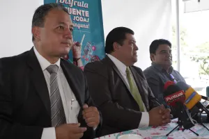 Absurdo periodo vacacional de diputados: Empresarios
