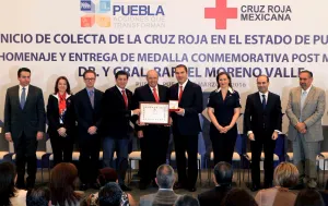 Arranca colecta de la Cruz Roja con homenaje al ex gobernador Moreno Valle