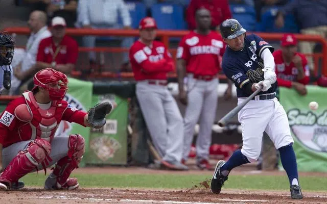 Gana Rieleros en 10 entradas a Rojos del Águila y acaricia el título