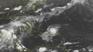 Lluvias intensas amenazan costas de Oaxaca, sur y occidente de la República