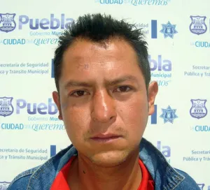 Detienen a sujeto que amenazó a mujer en el centro