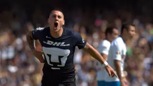 Pumas corta racha de seis años de no ganarle a Cruz Azul
