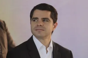 Sigue la guerra virtual entre Marcelo García y Alejandro Armenta
