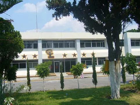 El Cabildo entrega Presea Puebla de Zaragoza