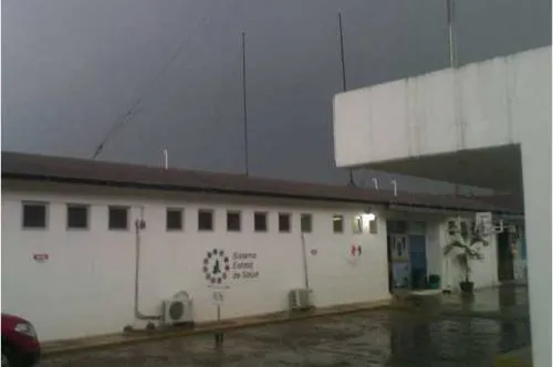 Comando armado perpetra violento asalto en hospital de Ayotoxco de Guerrero