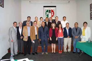 Llama Juárez Cisneros a reforzar el trabajo con la militancia priista