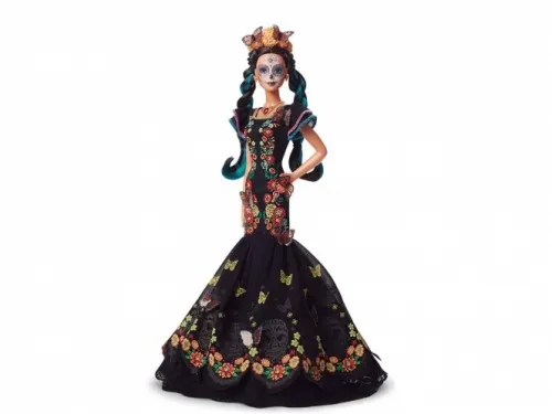 Barbie celebra la vida; cultura y tradición