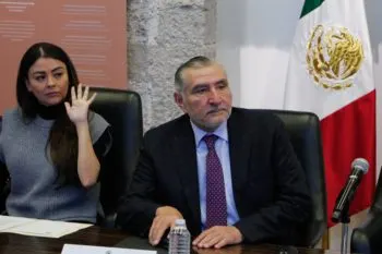 Morena presenta cambios a la reforma de “supremacía constitucional”