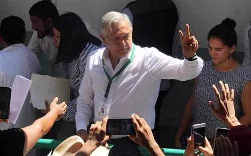 No quieran jugar a las vencidas: AMLO a huachicoleros