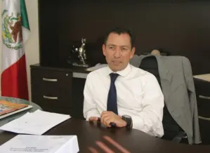 Destituyen a Manuel Youshimatz del Inpode tras ser cacheteado; el director de la SEP, su relevo