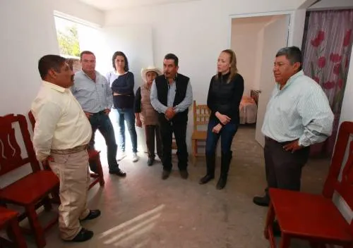Sedeso supervisa reconstrucción de viviendas afectadas por el sismo en Tochimilco