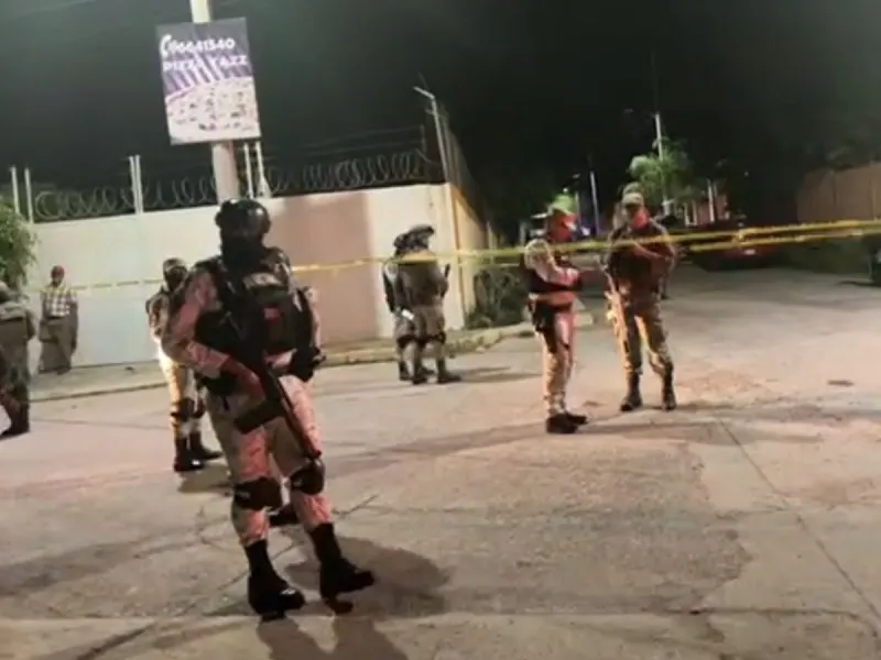Ataque a bar deja al menos 10 muertos en Guanajuato