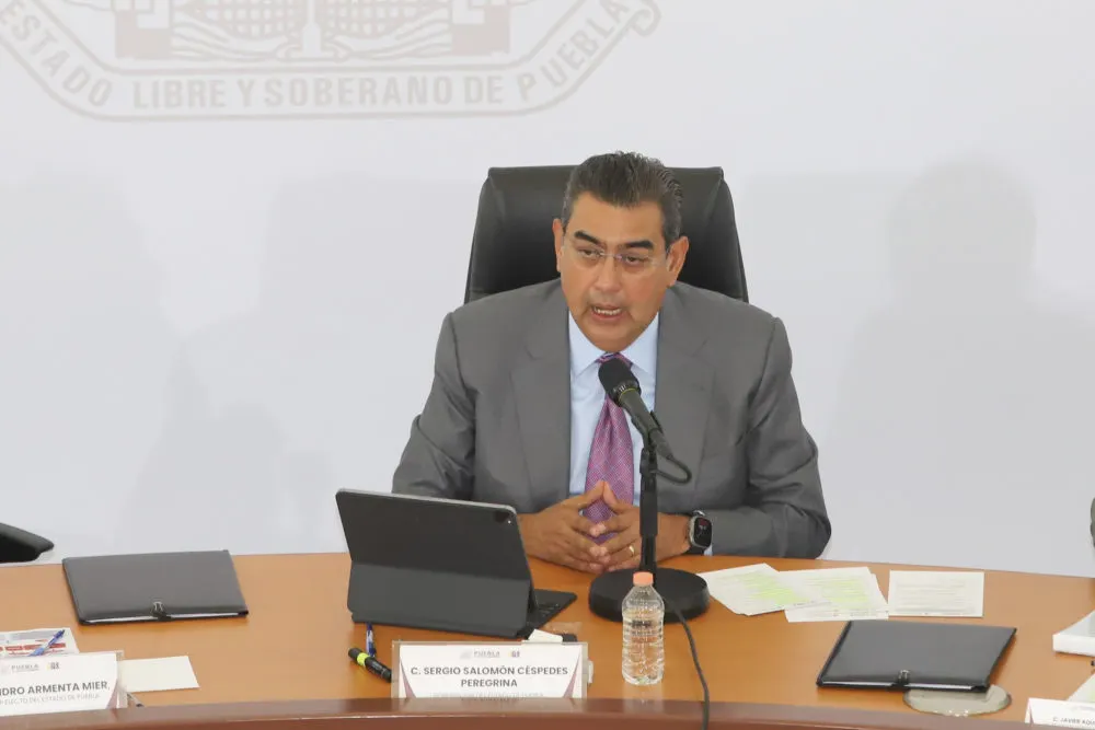 Sergio Salomón Céspedes celebra anuncios de Claudia Sheinbaum para impulsar desarrollo de Puebla