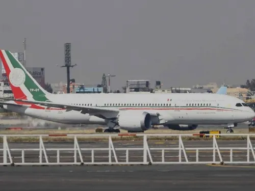 Pujan seis finalistas por avión presidencial