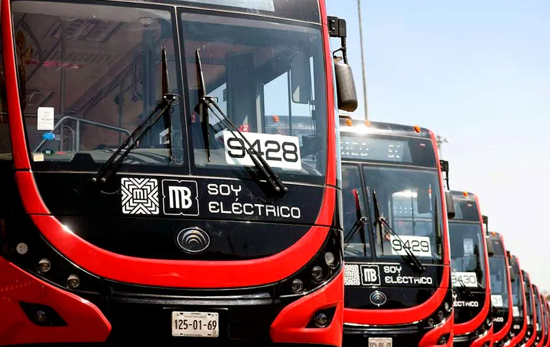 claudia-sheinbaum-metrobuses-electricos