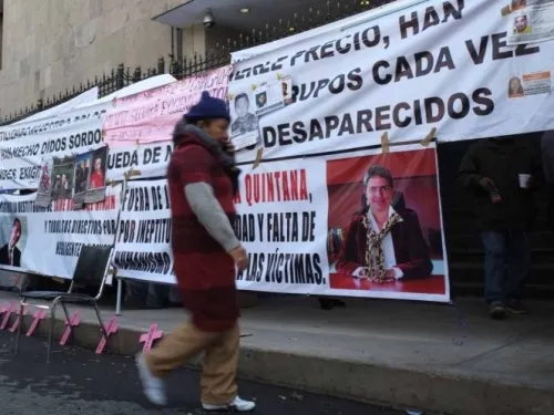 Colectivos tomarían sede de la CEAV en la CDMX