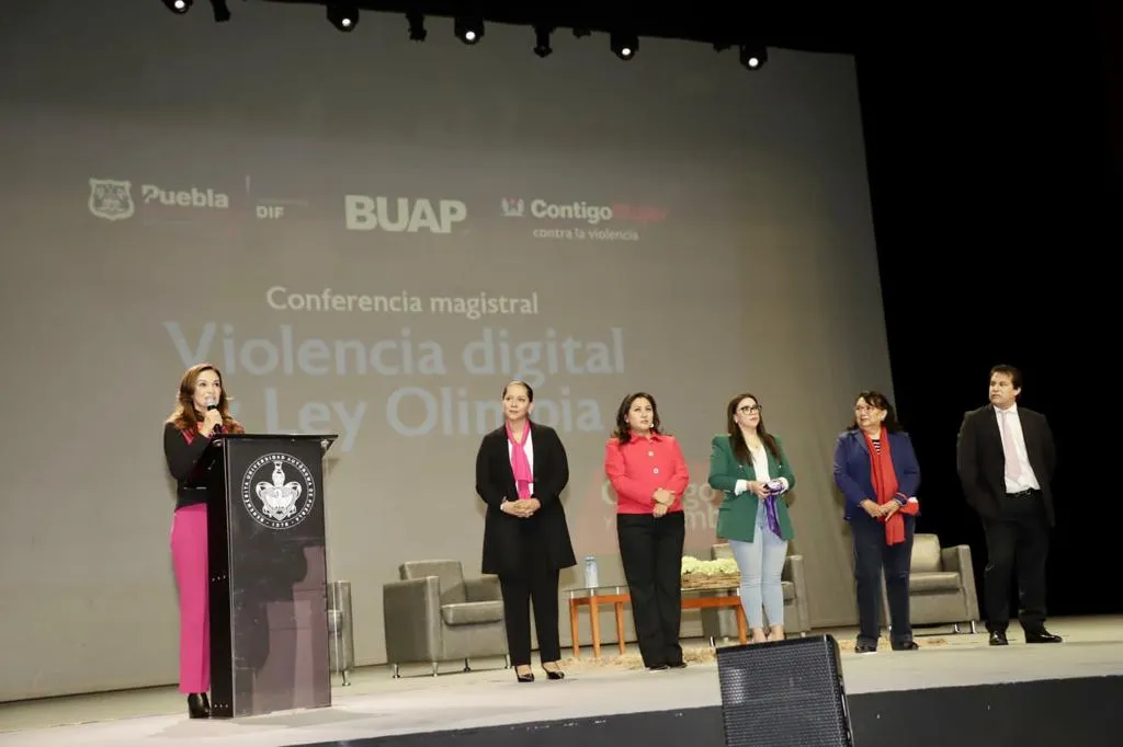 SMDIF Puebla, BUAP y Olimpia Coral suman esfuerzos contra violencia digital