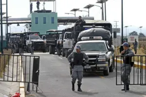 Formal prisión contra 3 por facilitar evasión de El Chapo