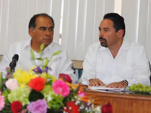 Astudillo denuncia parálisis en el gobierno de Guerrero