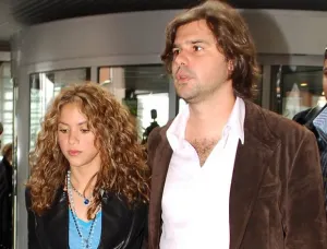 Desestima tribunal demanda De la Rua contra Shakira