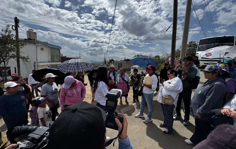 Gaby “La Bonita” Sánchez recorre La Resurrección para promocionar su pelea contra “La Barby” Juárez